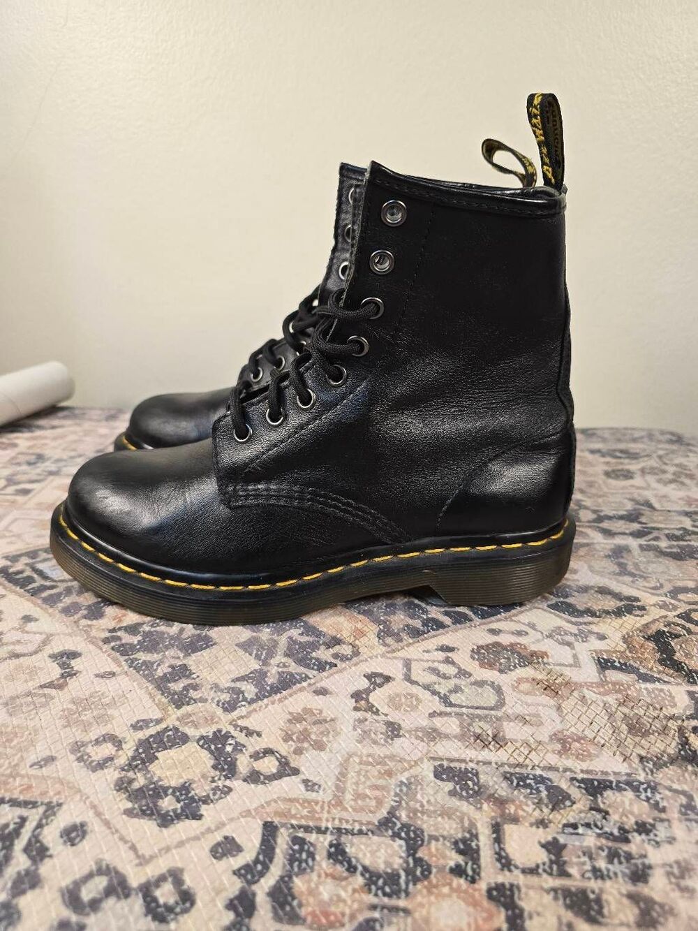 Dr. Martens Pascal Ankle Boots Womens Size 7 Black Soft Leather Lace Up